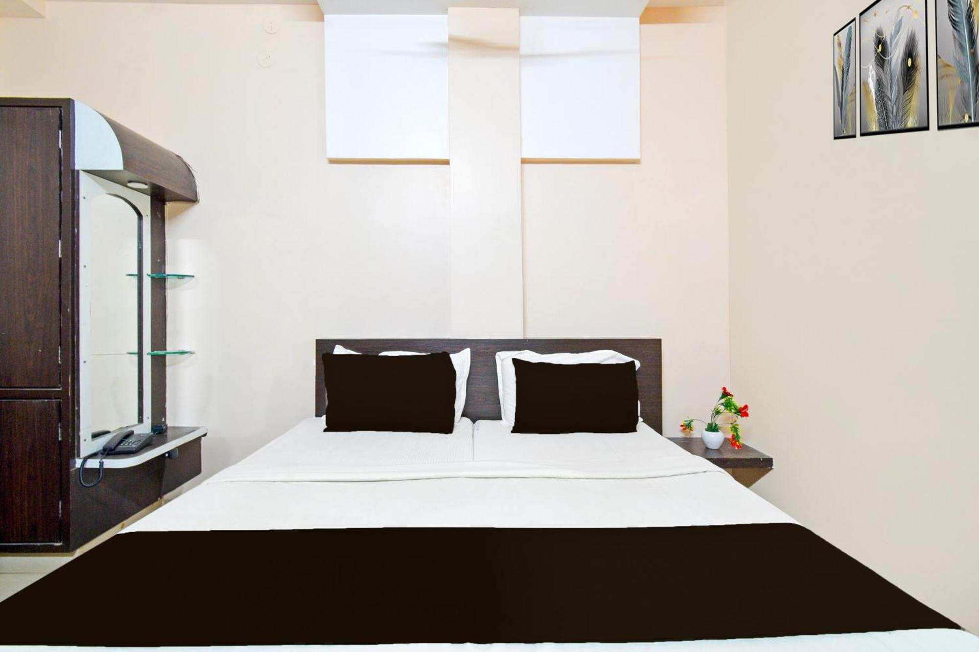 Super Hotel O Kurnool Near Kurnool Medical College ภายนอก รูปภาพ